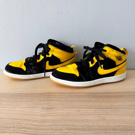 Nike / Sneaker / J3