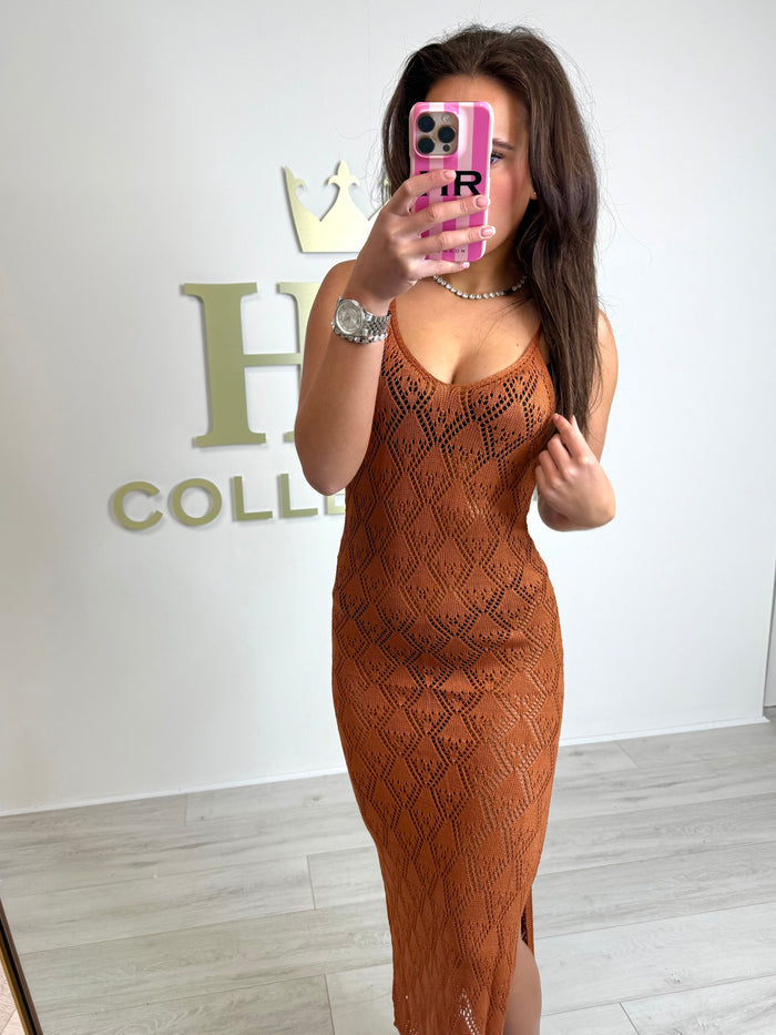Spaghetti Strap Crochet Maxi Dress (4 Colours)