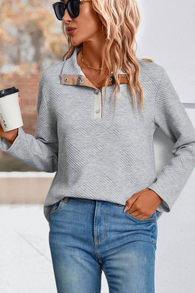 UNISHE - Grey Buttoned Quilted Sweatshirt BFZY578