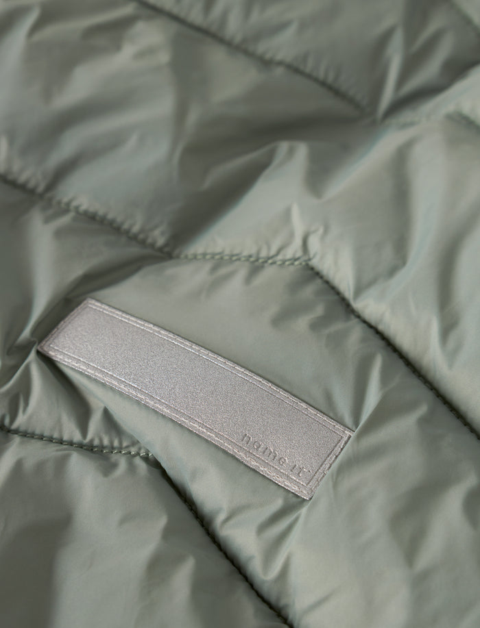 Veste mi-saison matelassée à capuchon pour petite fille