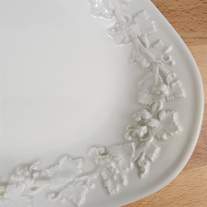 Wedgwood Cream Relish Gravy Under Plate Queens Ware Embossed Etruria Barlaston