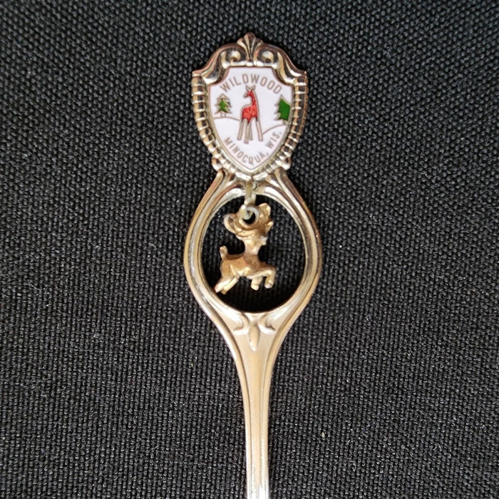 Wildwood Minocqua Wisconsin Deer Collectible Travel Souvenir Spoon 4.5" (11 cm)